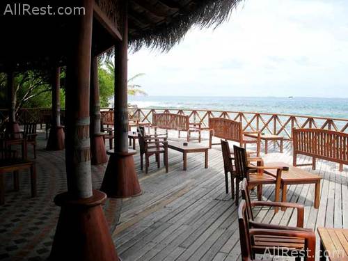 Dhonveli Beach & Spa 15